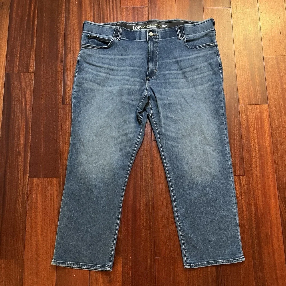 Lee Jeans Men 48x30 Blue Extreme Motion MVP Relaxed Straight Whiskering Stretch